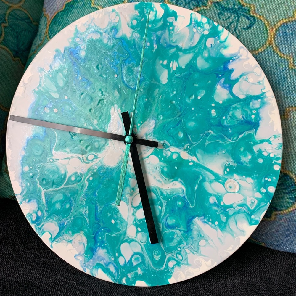 Fluid Art Upcycled Vinyl Record Clock- Seafoam